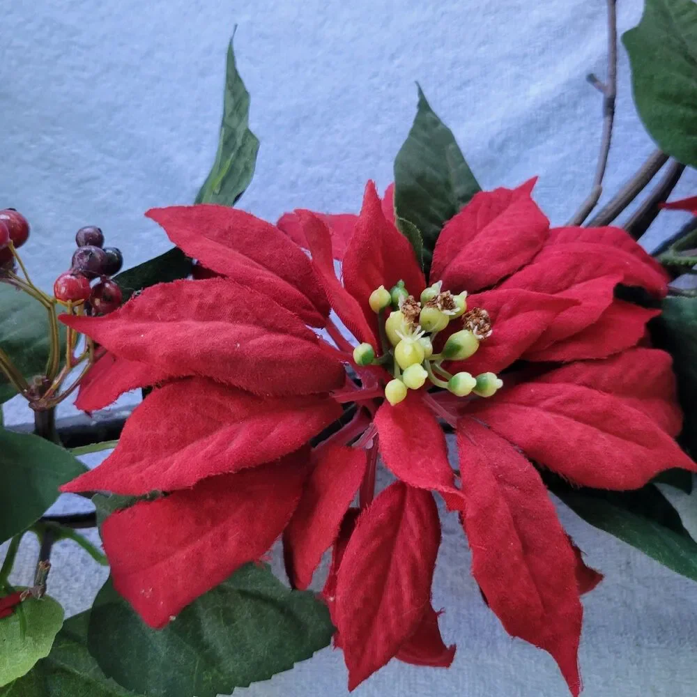 Red Poinsettia & Berry 6ft Mantel Door Stair Flower Swag Arrangement Christmas